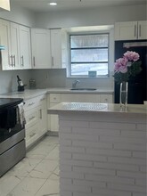 2846 Fletcher St in Hollywood, FL - Building Photo - Building Photo