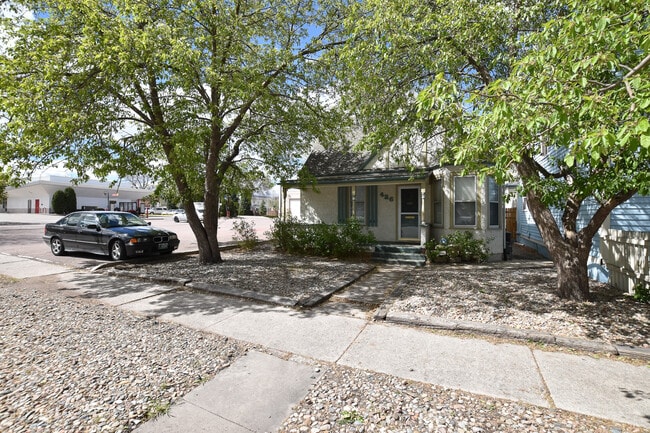 property at 426 E Bijou St
