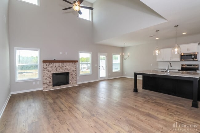 117 Cedar Pk Wy in Carrollton, GA - Foto de edificio - Building Photo
