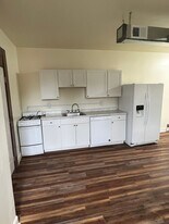 331 Atwood St in Pittsburgh, PA - Building Photo