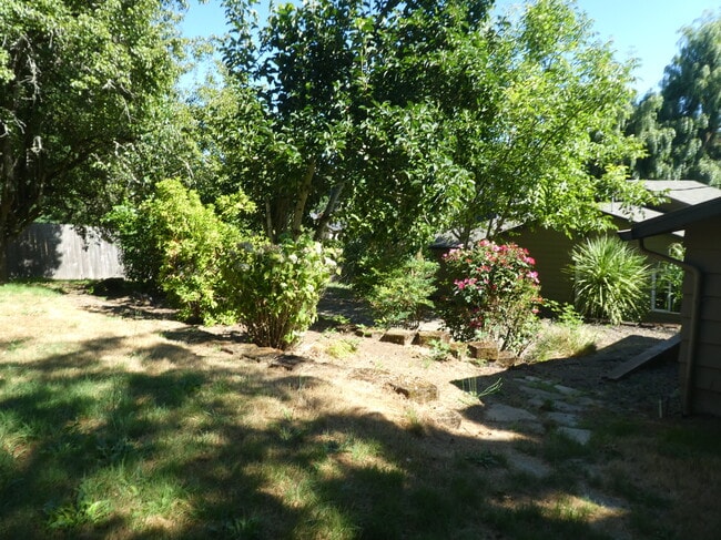 property at 1420 Dollar St