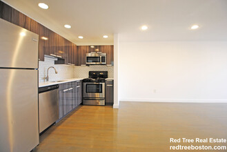 100 Jersey St, Unit 603 in Boston, MA - Building Photo - Building Photo