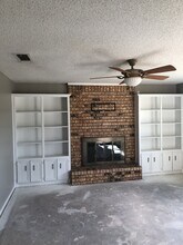 6512 22nd St in Lubbock, TX - Foto de edificio - Building Photo