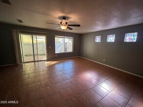 16021 N 30th St in Phoenix, AZ - Building Photo - Building Photo
