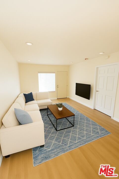 1120 W 87th St in Los Angeles, CA - Building Photo - Building Photo