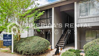 406 Skyview Dr in Birmingham, AL - Building Photo