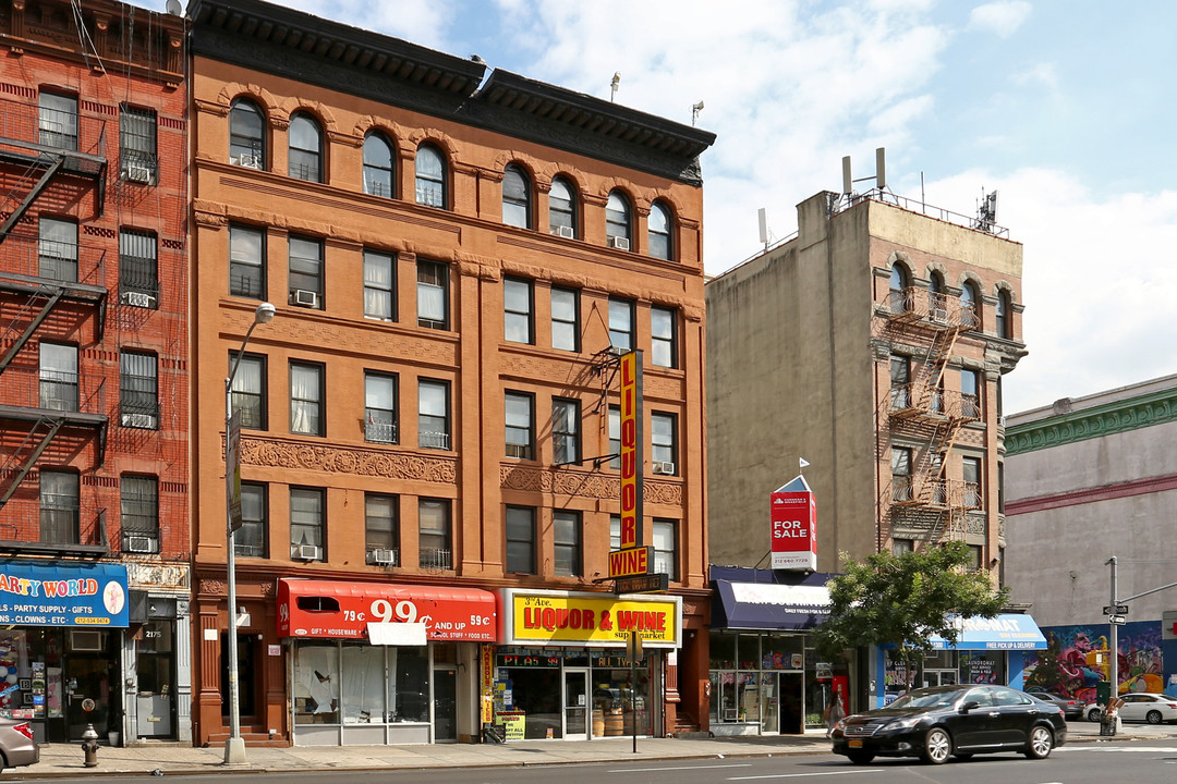 2171 3rd Ave in New York, NY - Building Photo