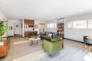 The Outlook at Mission Valley Apartments in San Diego, CA - Building Photo