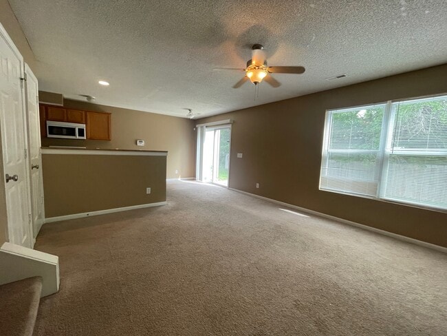 2608 Deerfield Blvd in Junction City, KS - Building Photo - Building Photo