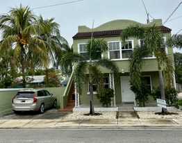 132 2nd Ave S in Lake Worth Beach, FL - Building Photo