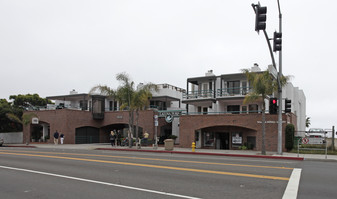 Laguna Surf in Laguna Beach, CA - Building Photo