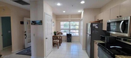 3039 Horizon Ln in Naples, FL - Building Photo - Building Photo