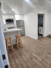 6339 Crossway Dr, Unit Studio Apartment in Pico Rivera, CA - Building Photo - Building Photo