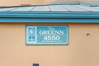 4550 Pinebrook Cir in Bradenton, FL - Building Photo - Building Photo