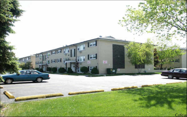 TLF Condominiums in Norridge, IL - Building Photo - Building Photo