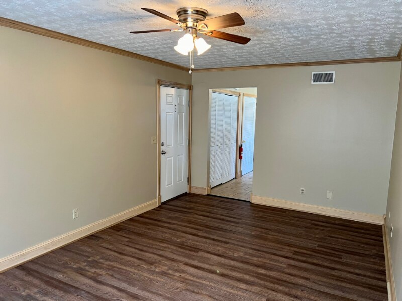 3024 Piedmont Rd, Unit 4 in Huntington, WV - Building Photo