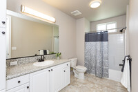 The Riviera in Tulare, CA - Building Photo - Interior Photo