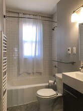 1688 Dayton Ave, Unit Apt 2 in St. Paul, MN - Building Photo - Building Photo