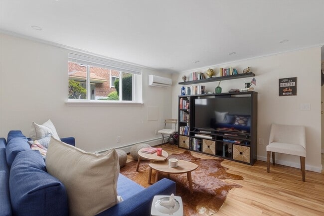 54 Bryon Rd in Boston, MA - Building Photo - Building Photo