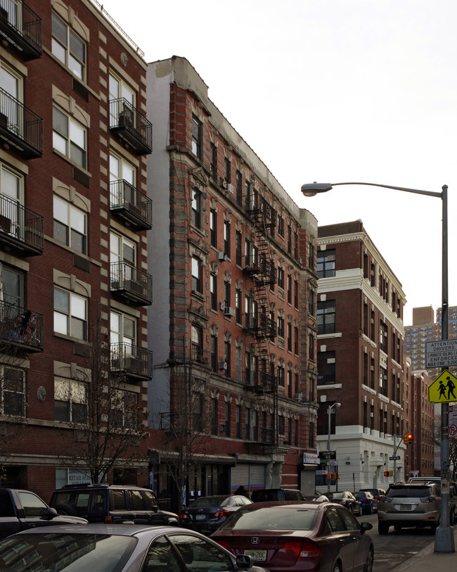 106 Ridge Street Apartments in New York, NY - Building Photo - Building Photo