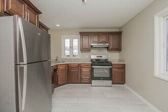 368 N Biermann Ave in Villa Park, IL - Building Photo - Building Photo