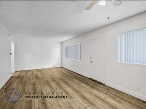 868 Victor Ave in Inglewood, CA - Building Photo - Building Photo