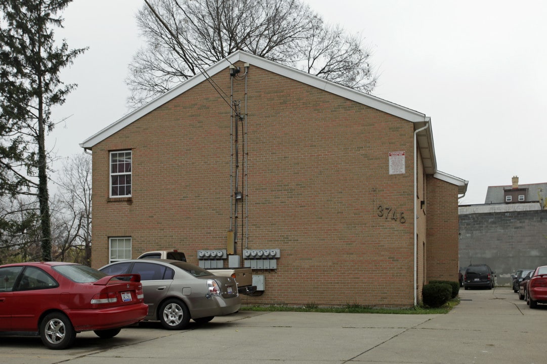 3746 St Lawrence Ave in Cincinnati, OH - Building Photo