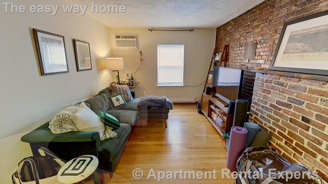 267 Main St