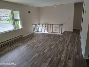 1 N High St in Ballston Spa, NY - Building Photo - Building Photo