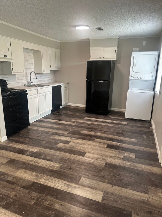 property at 610 Dogwood View Dr
