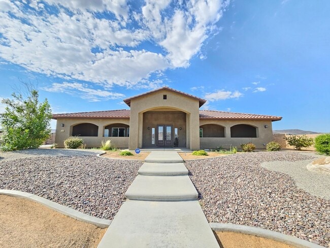 133 Rancho Del Cerro in Ridgecrest, CA - Building Photo - Building Photo