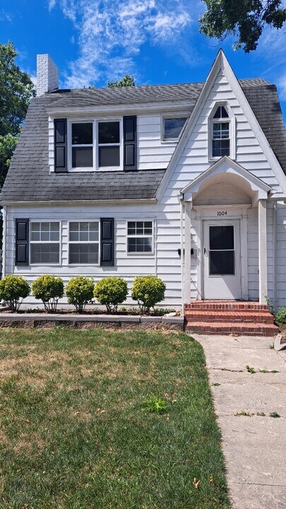 1004 Glasgow St in Cambridge, MD - Foto de edificio