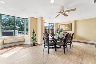 Riverflow Residences in Ottawa, ON - Building Photo - Building Photo