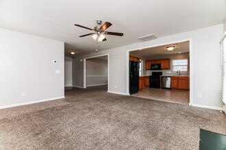2707 Brownlow Ct in Raleigh, NC - Building Photo - Building Photo