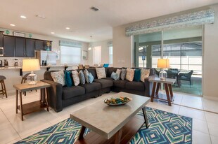 9005 Flamingo Ky Way in Kissimmee, FL - Building Photo