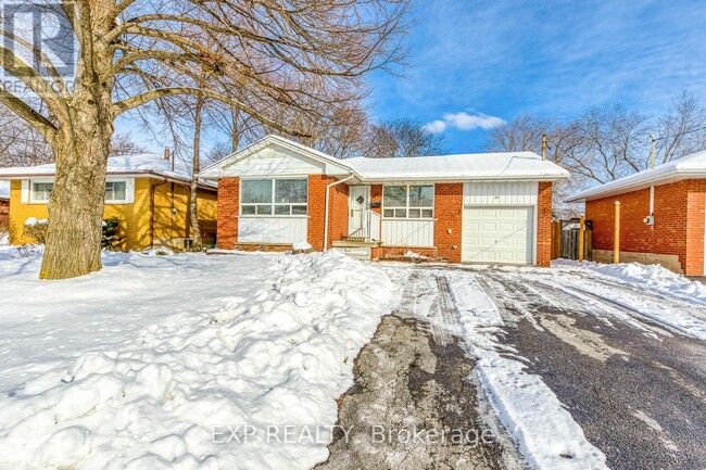 24 Swanhurst Blvd in Mississauga, ON - Building Photo - Building Photo