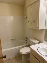 9006 Woodbine Dr, Unit A in Sherwood, AR - Building Photo - Building Photo