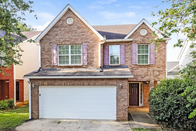 property at 1915 Simmons Ln