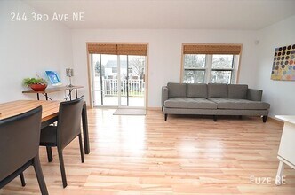 244 3rd Ave NE in Minneapolis, MN - Building Photo - Building Photo