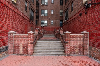 1025 Leggett Ave in Bronx, NY - Building Photo - Building Photo