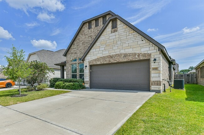 6330 Lemon Balm Ln in Crosby, TX - Building Photo - Building Photo