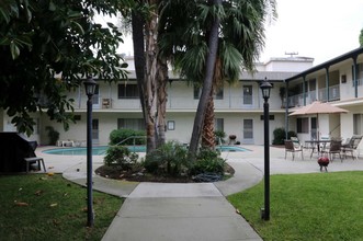 Weddington Apartments in Sherman Oaks, CA - Building Photo - Building Photo