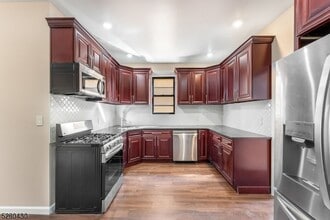 120 Paine Ave in Irvington, NJ - Building Photo - Building Photo