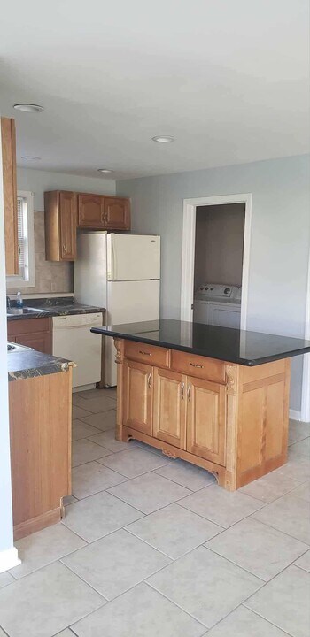 5776 Leete Rd in Lockport, NY - Building Photo