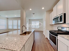 272 Aspen Waters in New Braunfels, TX - Building Photo - Building Photo