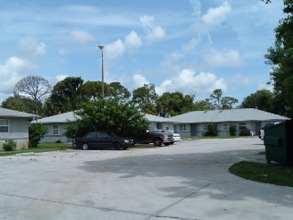 2515 S 29th St in Fort Pierce, FL - Building Photo