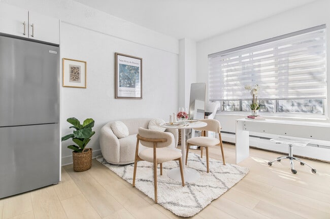 The 1900 Lincoln in Montréal, QC - Building Photo - Building Photo