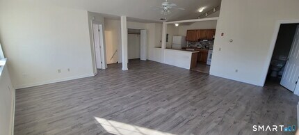 1 Elizabeth St in Bethel, CT - Building Photo - Building Photo