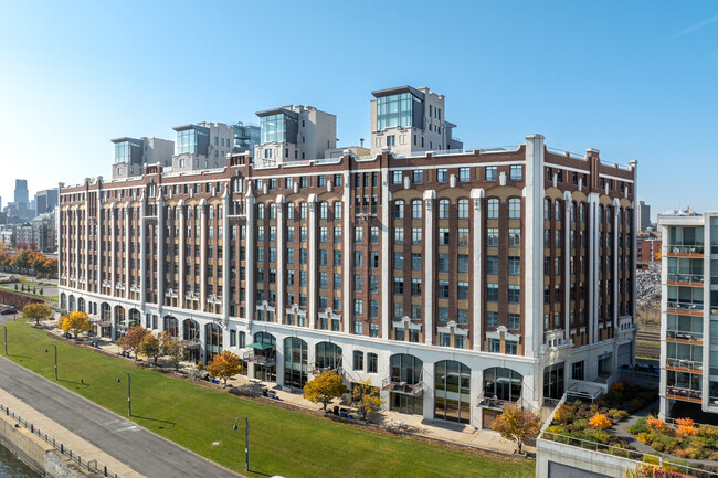 L’Héritage du Vieux-Port in Montréal, QC - Building Photo - Building Photo