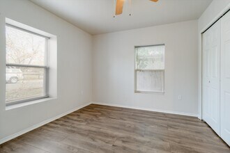 1230 Chalmers Ave in San Antonio, TX - Building Photo - Building Photo